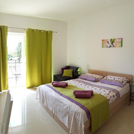 Mare And Terra Apartments Rabac Esterno foto